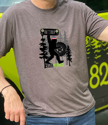 Bigfoot with Jeep Parts Short Sleeve T-shirt